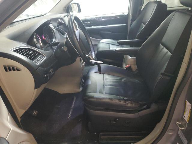 Photo 7 from auction – 2016 CHRYSLER TOWN & COU with VIN 2C4RC1BG0GR212928