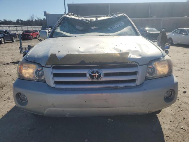Photo 5 from auction – 2004 TOYOTA HIGHLANDER with VIN JTEEP21A540014336