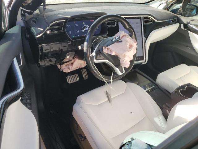 Photo 8 from auction – 2017 TESLA MODEL X with VIN 5YJXCAE48HF075730