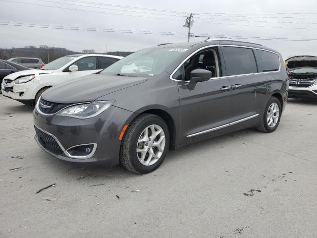 CHRYSLER PACIFICA T 2018 with VIN 2C4RC1EG9JR173954 - Photo from auction