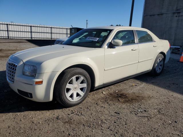 CHRYSLER 300 TOURIN 2005 with VIN 2C3JA53G65H642270 - Photo from auction