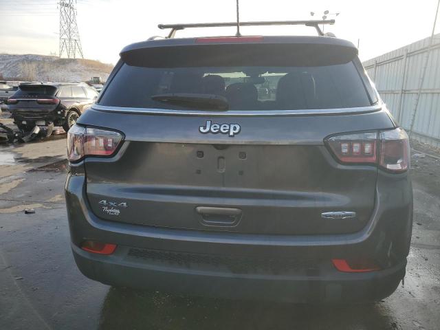 Photo 6 from auction – 2018 JEEP COMPASS LA with VIN 3C4NJDBB6JT403767