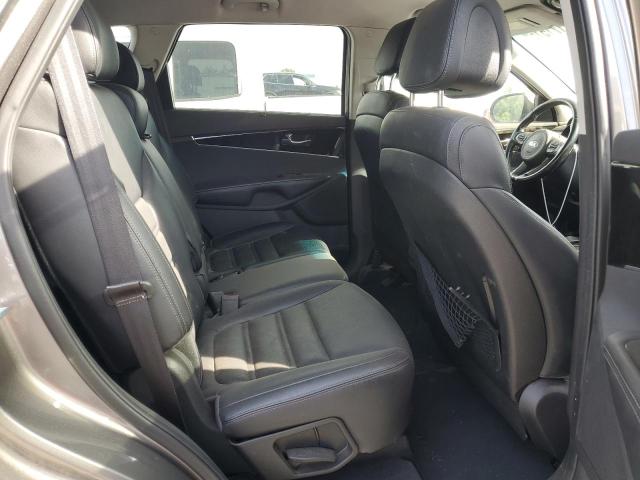 Photo 10 from auction – 2016 KIA SORENTO EX with VIN 5XYPH4A52GG009280