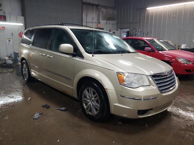 Photo 4 from auction – 2010 CHRYSLER TOWN & COU with VIN 2A4RR5D16AR286533