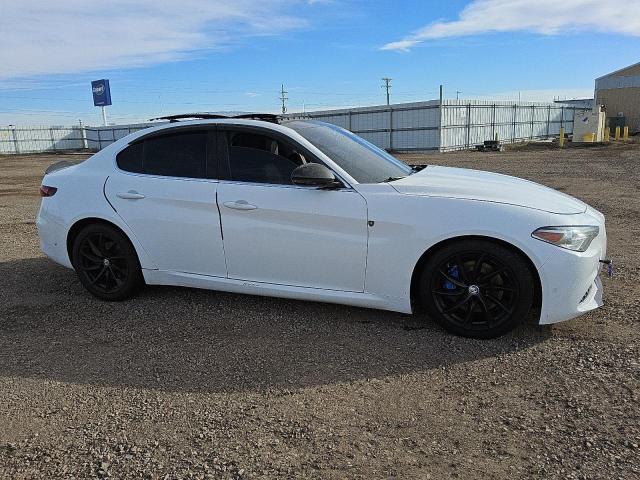 Photo 4 from auction – 2017 ALFA ROMEO GIULIA with VIN ZARFAEBN6H7562443