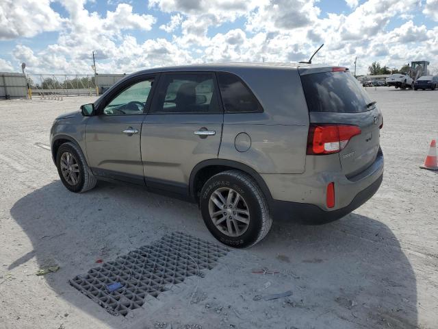Photo 2 from auction – 2015 KIA SORENTO LX with VIN 5XYKT3A64FG552818