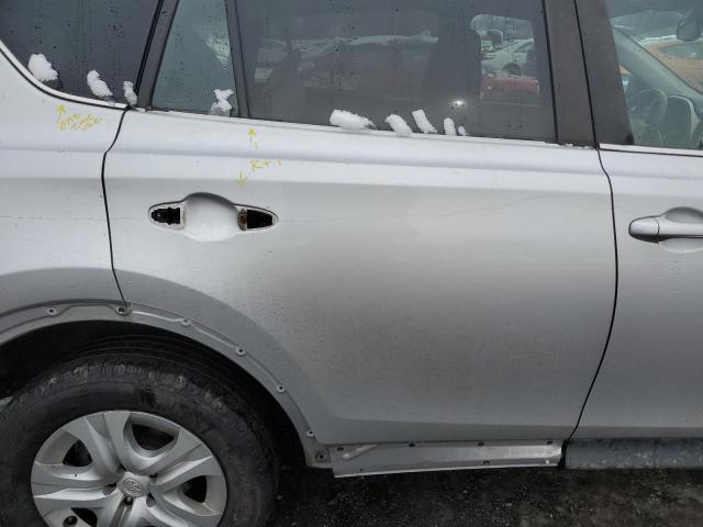 Photo 11 from auction – 2015 TOYOTA RAV4 LE with VIN 2T3BFREV6FW359213