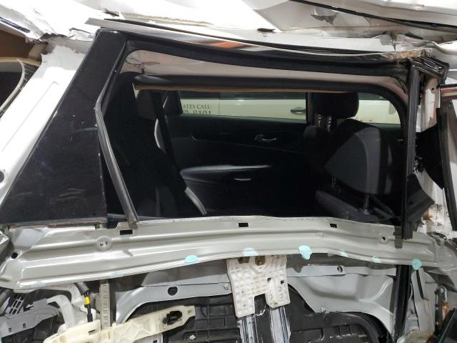 Photo 11 from auction – 2018 KIA SORENTO LX with VIN 5XYPGDA18JG366227