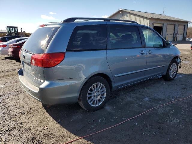 Photo 3 from auction – 2010 TOYOTA SIENNA XLE with VIN 5TDYK4CC5AS325543