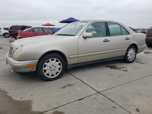 MERCEDES-BENZ E 320 1998 with VIN WDBJF65F0WA666795 - Photo from auction