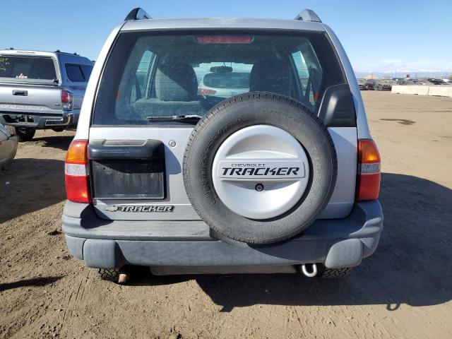 Photo 6 from auction – 2001 CHEVROLET TRACKER with VIN 2CNBJ13CX16916626