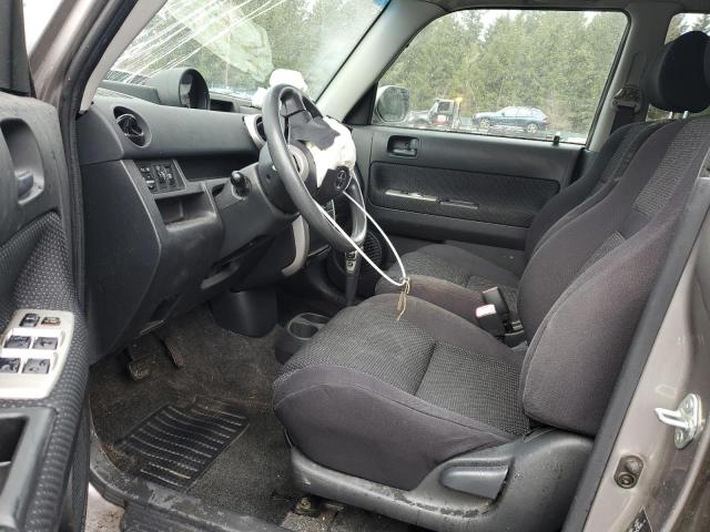 Photo 7 from auction – 2005 TOYOTA SCION XB with VIN JTLKT324050193697