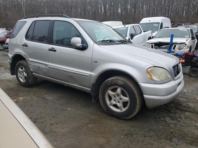 Photo 4 from auction – 2000 MERCEDES-BENZ ML 320 with VIN 4JGAB54E4YA160448