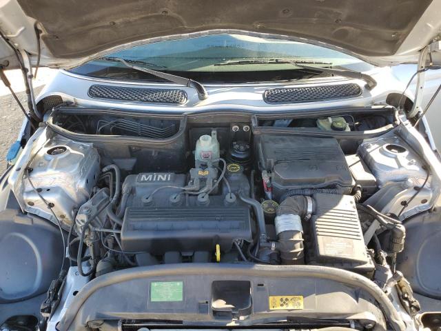 Photo 11 from auction – 2005 MINI COOPER with VIN WMWRC33575TJ70527
