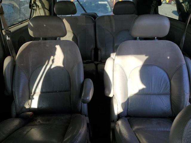 Photo 10 from auction – 2003 CHRYSLER TOWN & COU with VIN 2C8GP64L13R210925
