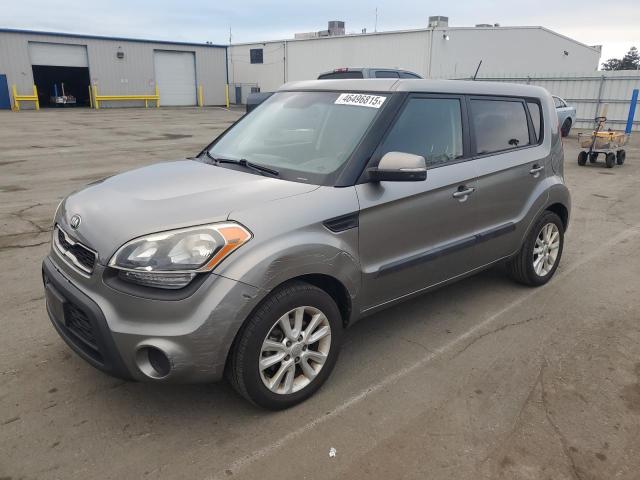 KIA SOUL + 2013 with VIN KNDJT2A60D7526667 - Photo from auction