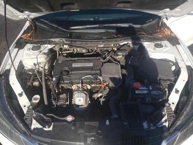 Photo 11 from auction – 2015 HONDA ACCORD with VIN 1HGCR2F38FA271697