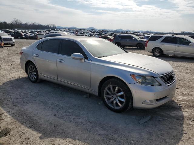 Photo 4 from auction – 2007 LEXUS LS 460L with VIN JTHGL46F175008497