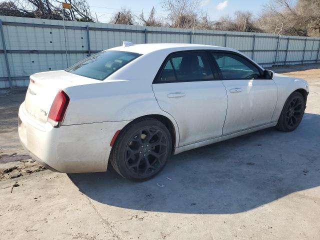Photo 3 from auction – 2019 CHRYSLER 300 S with VIN 2C3CCABG4KH516305