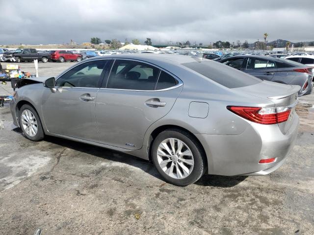 Photo 2 from auction – 2015 LEXUS ES 300H with VIN JTHBW1GG9F2088056