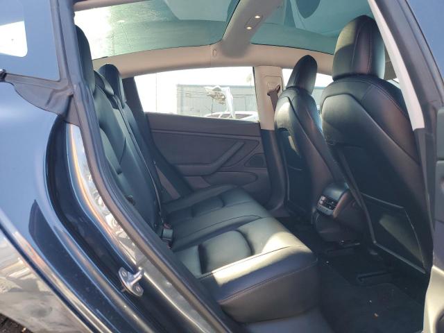 Photo 10 from auction – 2018 TESLA MODEL 3 with VIN 5YJ3E1EA5JF035626