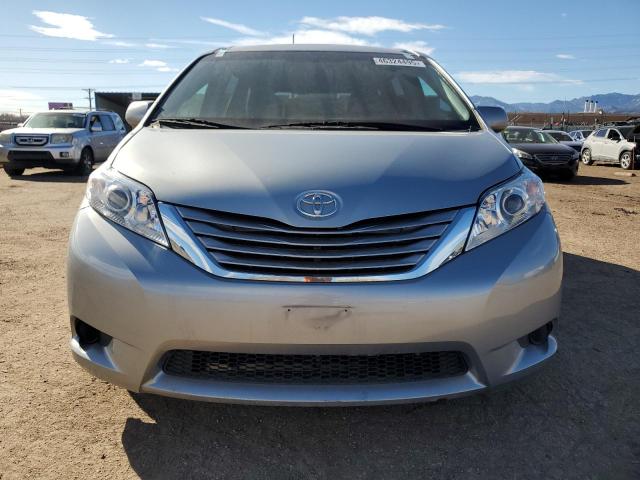 Photo 5 from auction – 2016 TOYOTA SIENNA LE with VIN 5TDKK3DC1GS735408