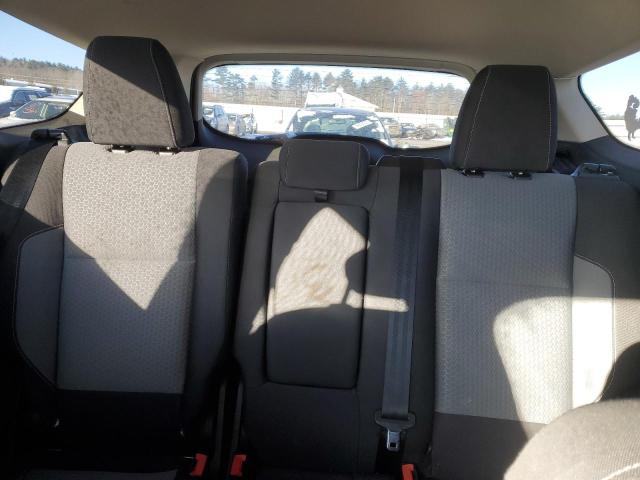 Photo 10 from auction – 2018 FORD ESCAPE SE with VIN 1FMCU0GD0JUD06499