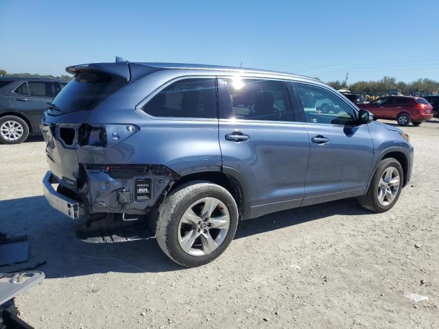 Photo 3 from auction – 2017 TOYOTA HIGHLANDER with VIN 5TDYZRFH9HS220434