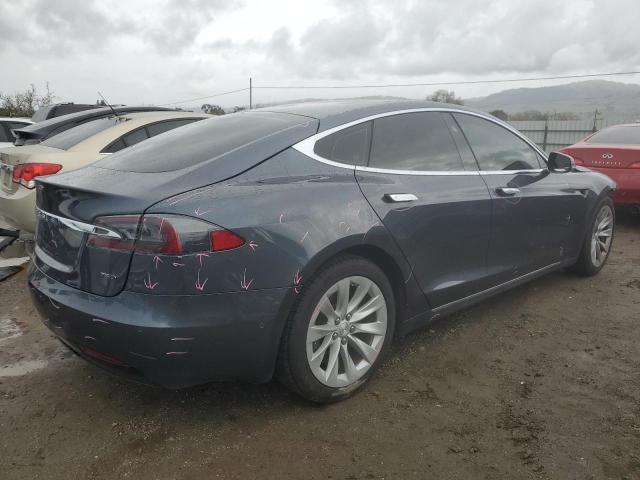 Снимка 3 от търг – 2018 TESLA MODEL S с VIN 5YJSA1E23JF246856