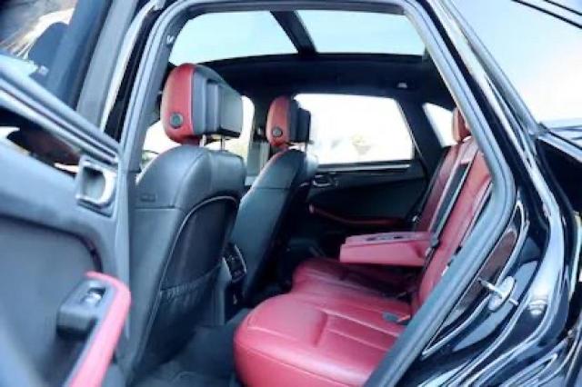 Photo 6 from auction – 2023 PORSCHE MACAN BASE with VIN WP1AA2A56PLB04331