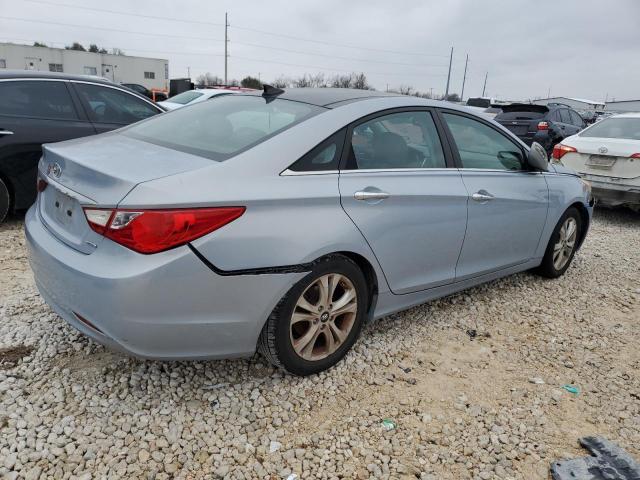 Photo 3 from auction – 2012 HYUNDAI SONATA SE with VIN 5NPEC4AC5CH377864