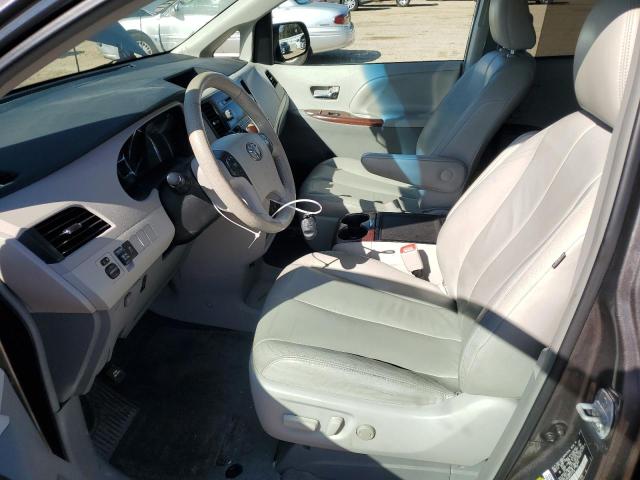 Photo 7 from auction – 2019 TOYOTA SIENNA with VIN 5TDYK3DC5ES413135