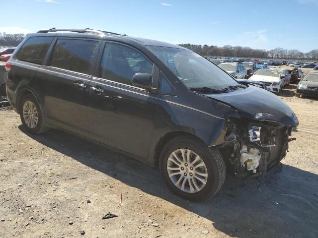 Photo 4 from auction – 2011 TOYOTA SIENNA XLE with VIN 5TDYK3DCXBS020341
