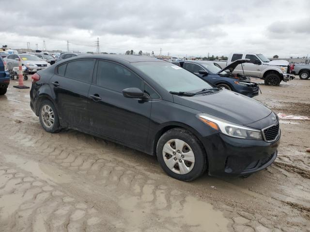 Photo 4 from auction – 2017 KIA FORTE LX with VIN 3KPFK4A76HE077093