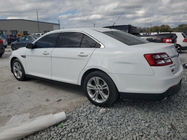 Снимка 2 от търг – 2015 FORD TAURUS SE с VIN 1FAHP2D81FG195591