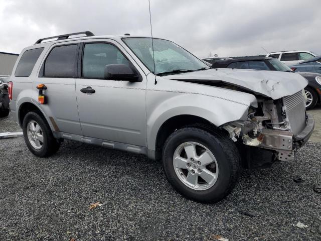 Photo 4 from auction – 2010 FORD ESCAPE XLT with VIN 1FMCU0DG3AKD09763