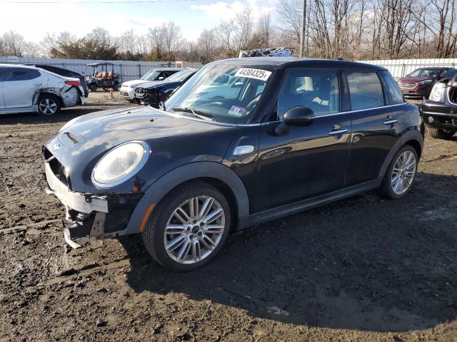 MINI COOPER S 2015 с VIN WMWXU3C57FT892389 - Фото с аукциона