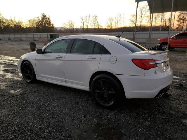 Photo 2 from auction – 2013 CHRYSLER 200 LIMITE with VIN 1C3CCBCG2DN719255