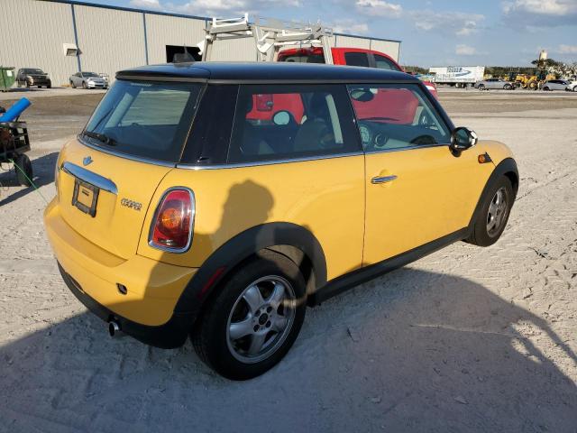 Photo 3 from auction – 2009 MINI COOPER with VIN WMWMF33589TW71904