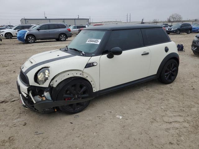 MINI COOPER S 2013 with VIN WMWSV3C58DT396554 - Photo from auction