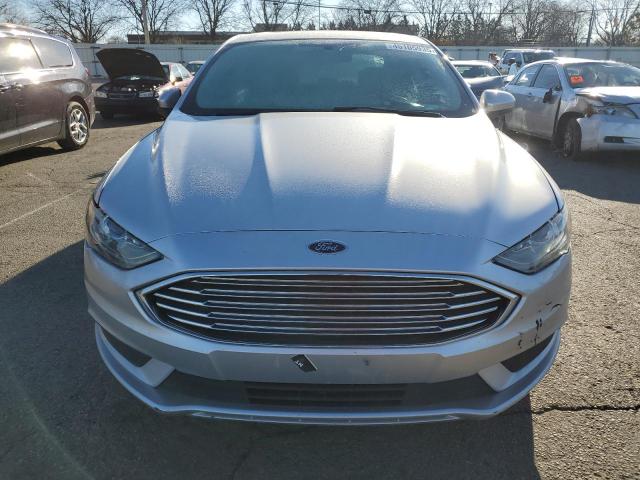 Photo 5 from auction – 2017 FORD FUSION SE with VIN 3FA6P0LU4HR314384