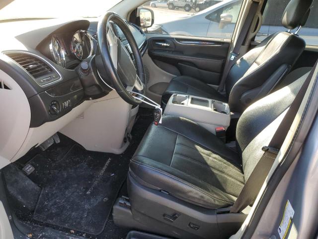 Photo 7 from auction – 2015 CHRYSLER TOWN & COU with VIN 2C4RC1BG2FR595351