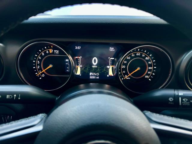 Photo 8 from auction – 2021 JEEP GLADIATOR with VIN 1C6HJTAG7ML512461