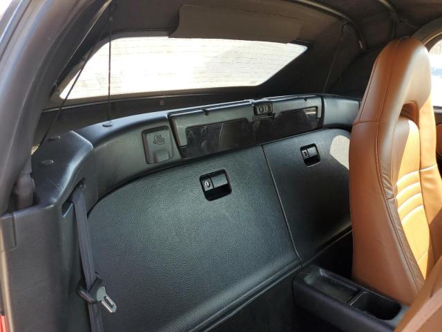 Photo 10 from auction – 2005 TOYOTA MR2 SPYDER with VIN JTDFR320350070730