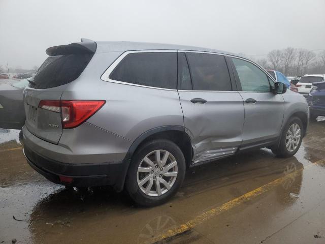 Photo 3 from auction – 2019 HONDA PILOT LX with VIN 5FNYF6H10KB064478
