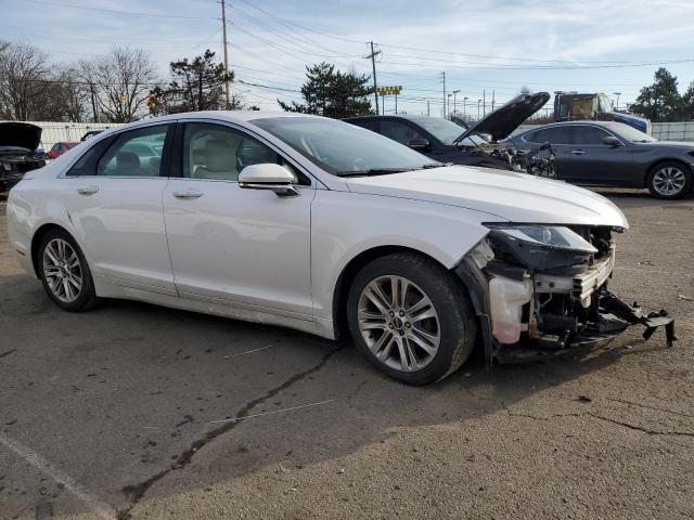 Photo 4 from auction – 2014 LINCOLN MKZ HYBRID with VIN 3LN6L2LU2ER830879
