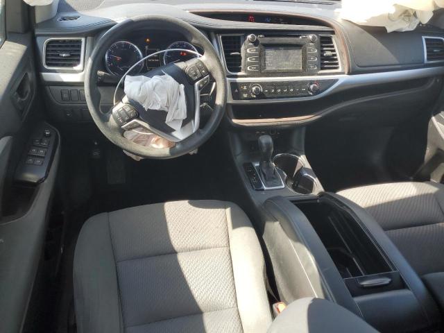 Photo 8 from auction – 2019 TOYOTA HIGHLANDER with VIN 5TDZZRFH5KS320364