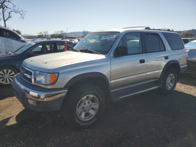 TOYOTA 4RUNNER 1999 with VIN JT3GM84R8X0046765 - Photo from auction