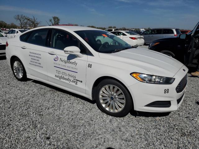 Photo 4 from auction – 2016 FORD FUSION SE with VIN 3FA6P0LU2GR118572