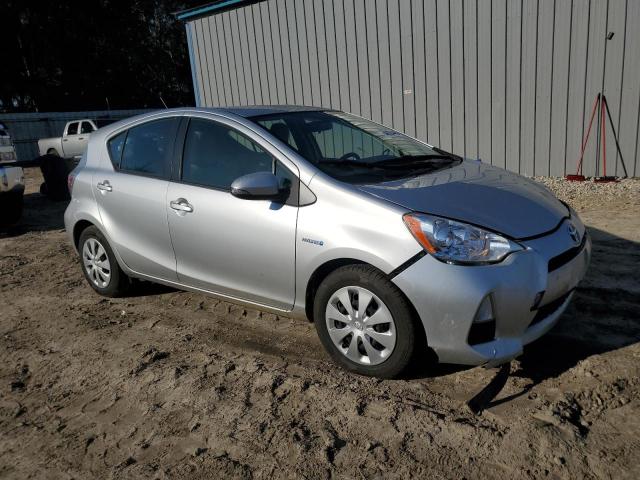Photo 4 from auction – 2014 TOYOTA PRIUS C with VIN JTDKDTB30E1563363